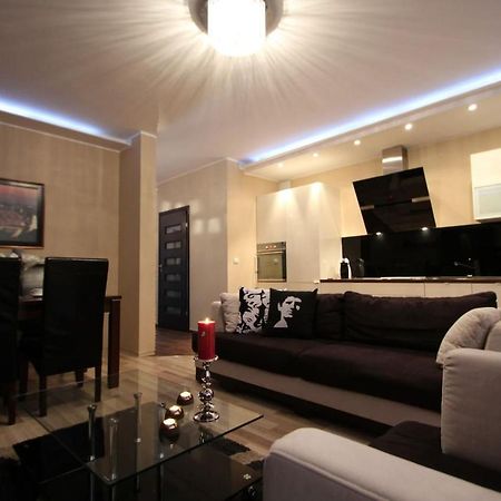 Golden Apartments&Sz7-66 กดัญสก์ ภายนอก รูปภาพ